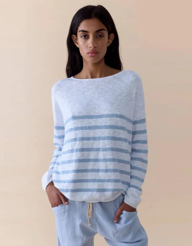 Bobbie Top - White/Soft Blue sold by White & Co