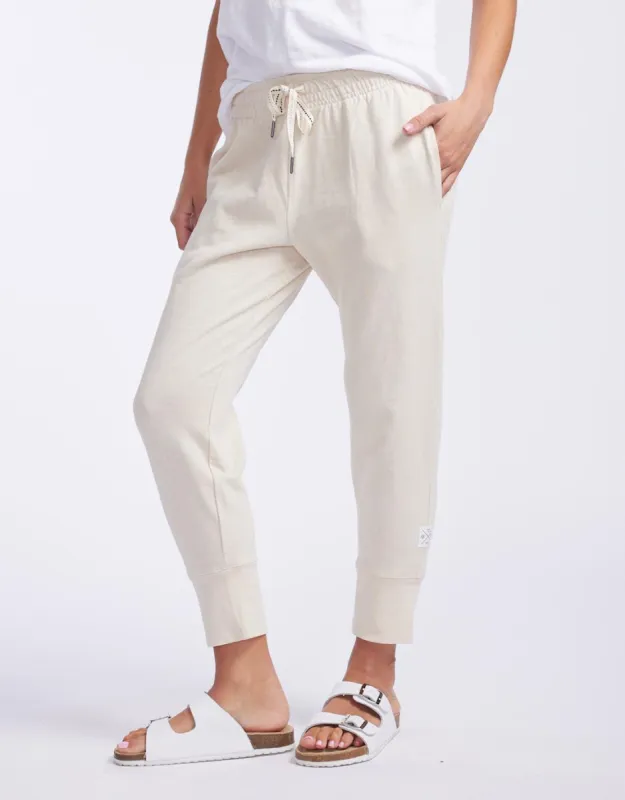 3/4 Brunch Pants - Natural sold by White & Co