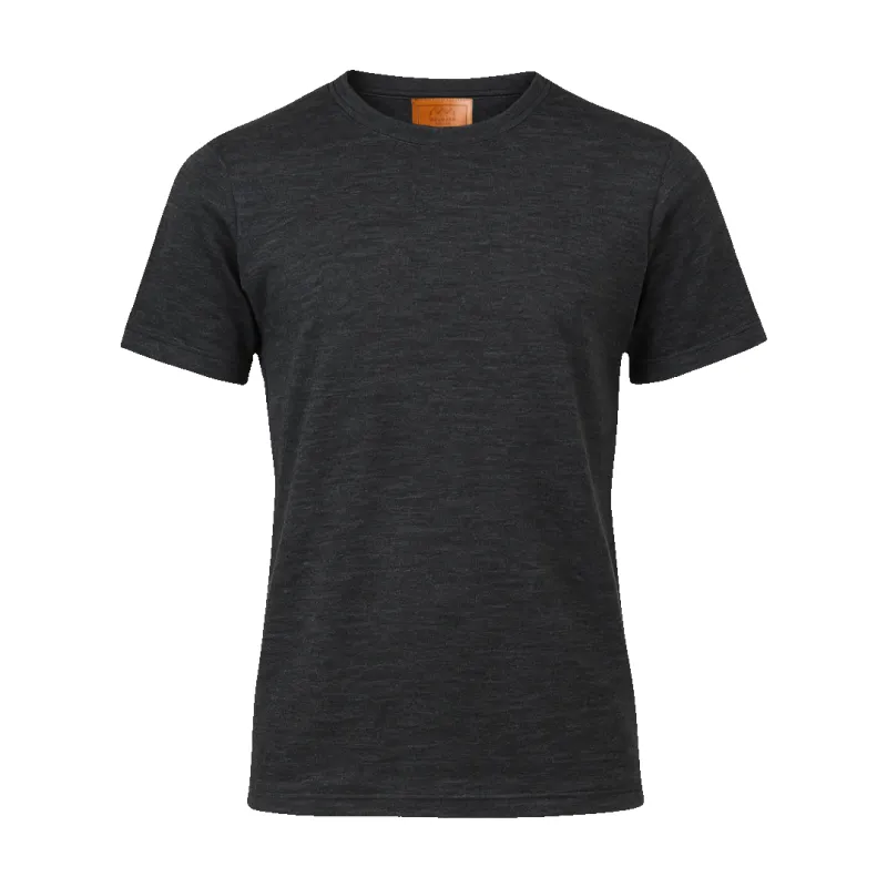 Vaeltaja 100 - Alpakka T-paita (ennakkomyynti) sold by Wolmark