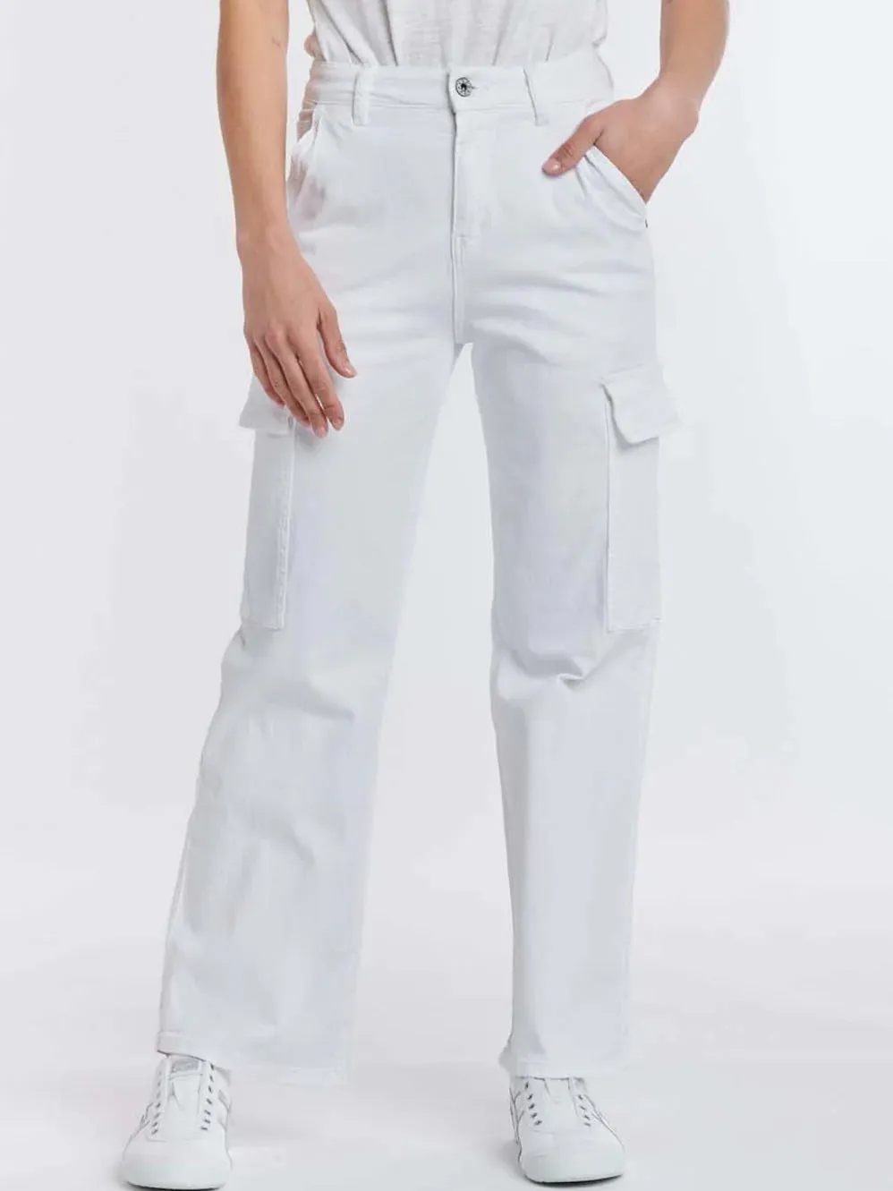 ITALIAN STAR CARGO JEAN sold by Yeltuor