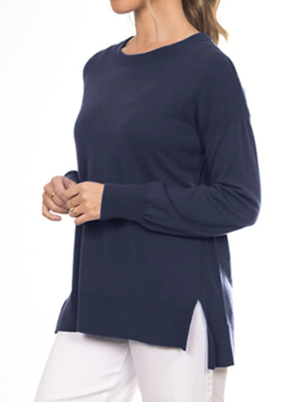 BRIDGE & LORD CREW NECK DROPPED SHOULDER sold by Yeltuor