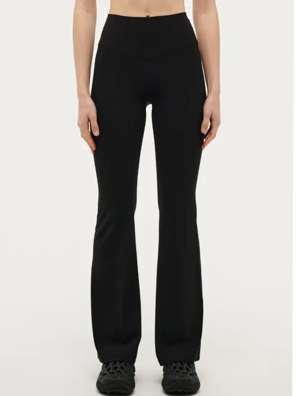 P.E NATION PREVIEW LEGGING sold by Yeltuor
