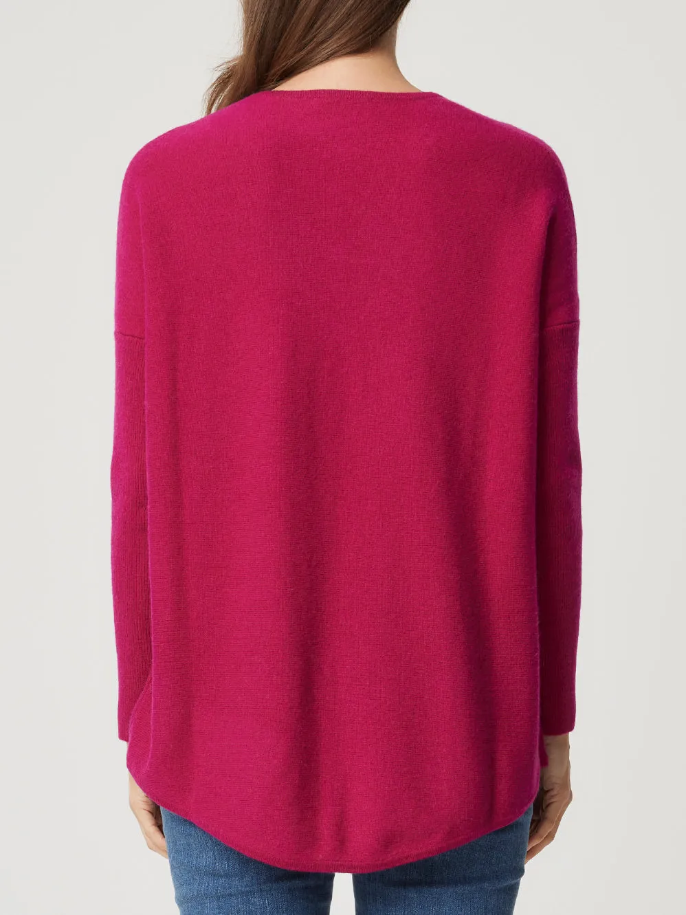 JAMES MELBOURNE CURVED HEM V NECK sold by Yeltuor product image thumbnail 3