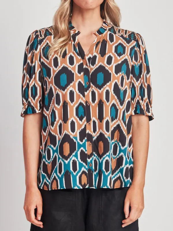 VERGE RESORT SHIRT sold by Yeltuor