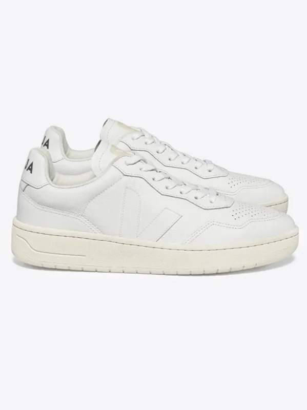 VEJA V-90 LEATHER SNEAKER made by Veja