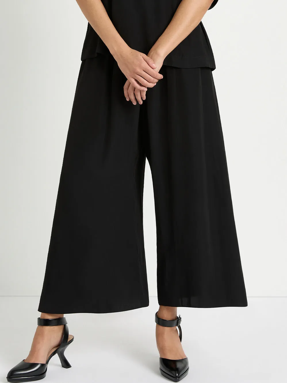 MELA PURDIE DUBAI PANT sold by Yeltuor product image thumbnail 3