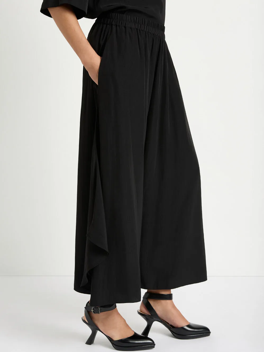 MELA PURDIE DUBAI PANT sold by Yeltuor product image thumbnail 2