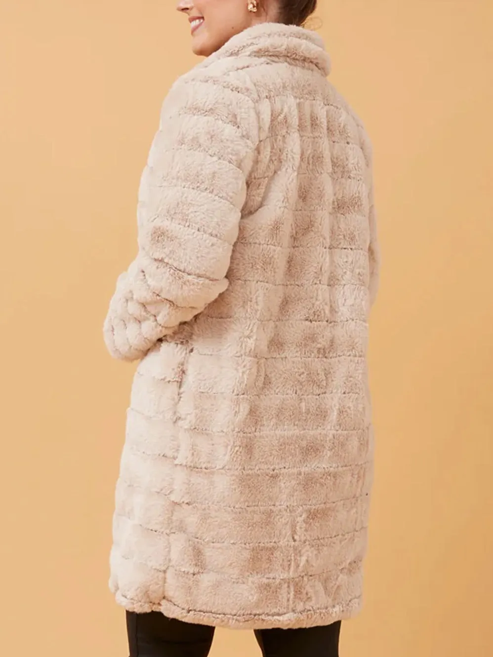CAROLINE K MORGAN FAUX FUR COAT sold by Yeltuor product image thumbnail 3