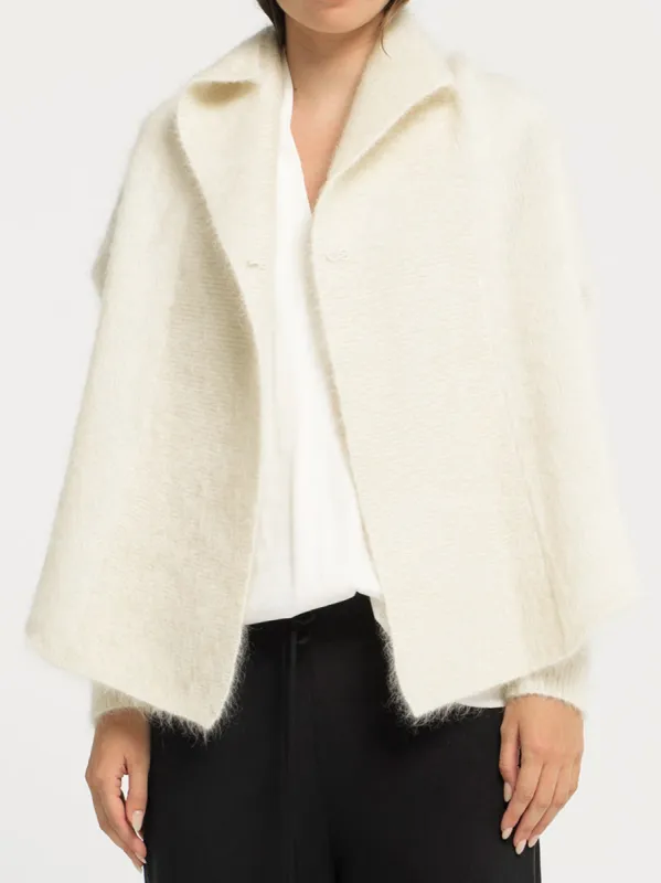 LOUNGE CARDIGAN VIENNA sold by Yeltuor