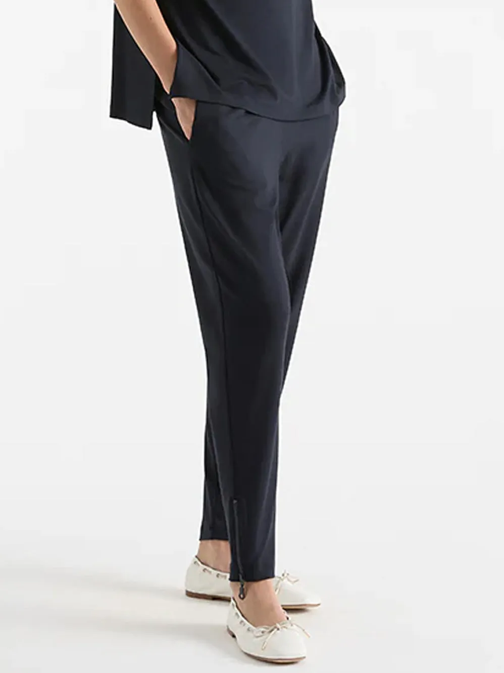 MELA PURDIE ZIP STILETTO PANT sold by Yeltuor product image thumbnail 4