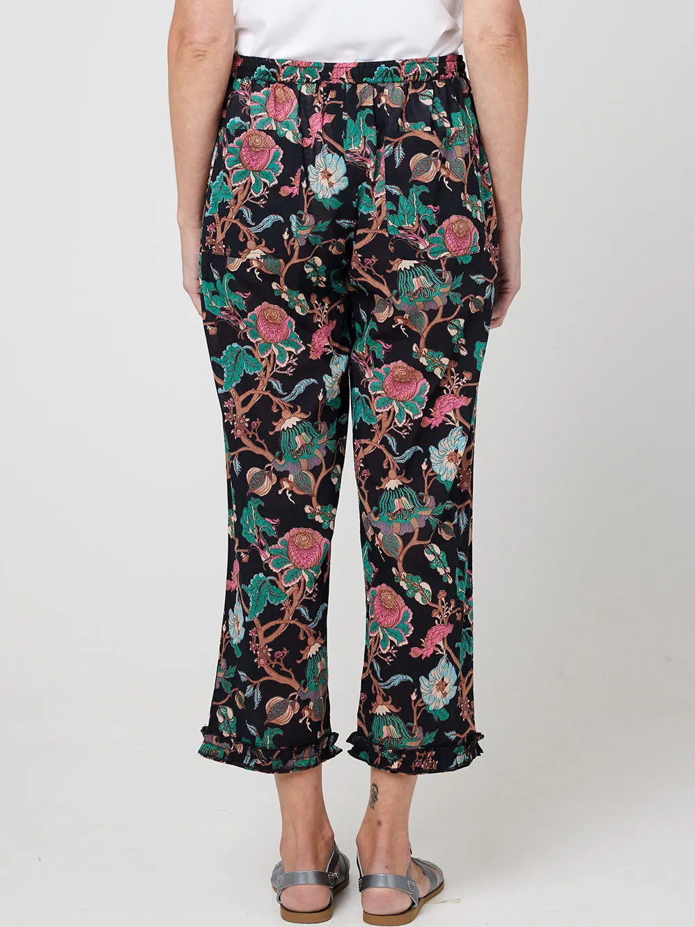 CAKE CAPRI RUFFLE PANT sold by Yeltuor product image thumbnail 4