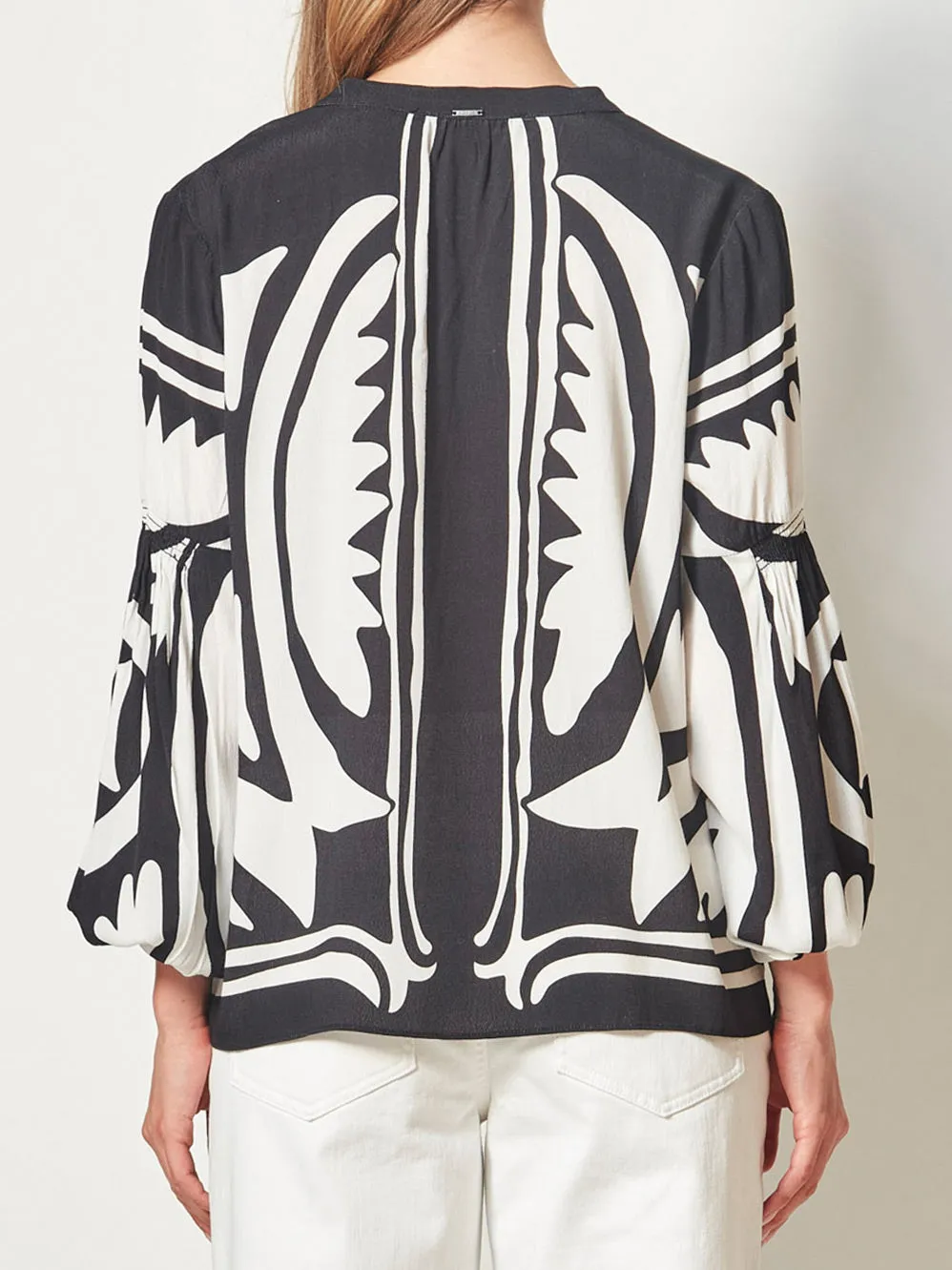 VERGE CAMILIA TOP sold by Yeltuor product image thumbnail 2