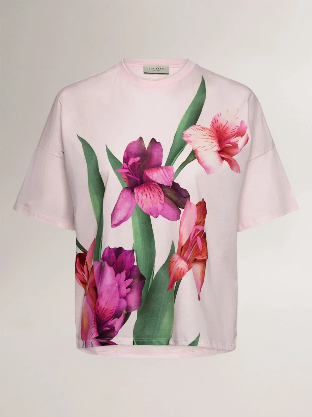 TED BAKER BESALU BOXY TEE sold by Yeltuor product image thumbnail 2