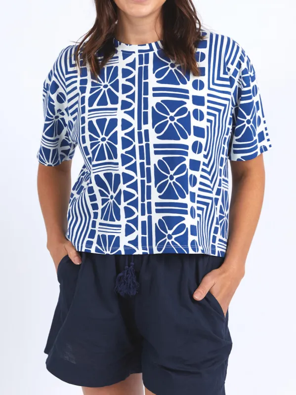ELM CASABLANCA TEE sold by Yeltuor