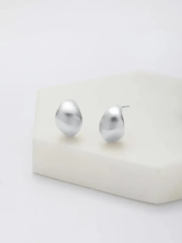 ZAFINO ALLY BRUSHED EARRING made by Yeltuor