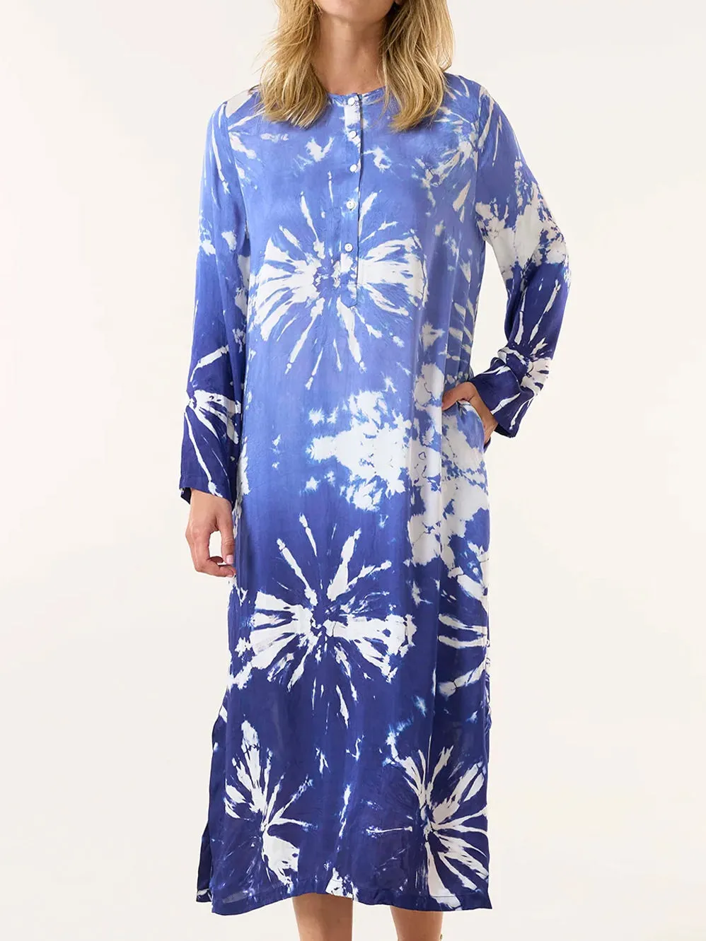 ONE SEASON LLEW MAXI sold by Yeltuor