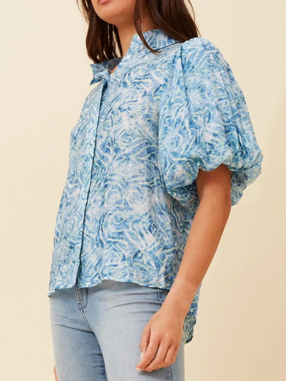 SHORT PUFF SLEEVE BUTTON BLOUSE sold by Yeltuor product image thumbnail 2