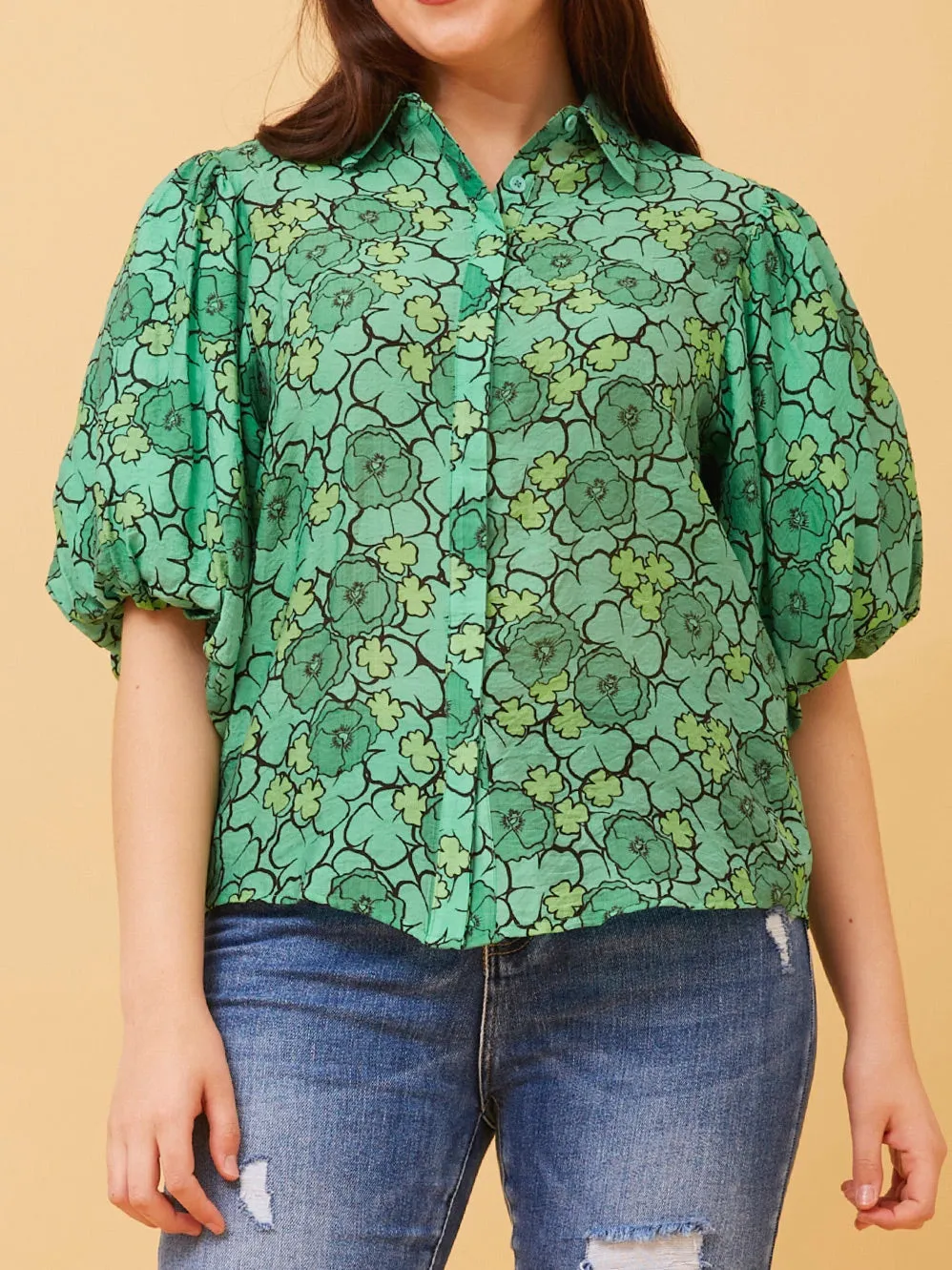 CAROLINE K MORGAN PUFF SLEEVE BUTTON BLOUSE sold by Yeltuor