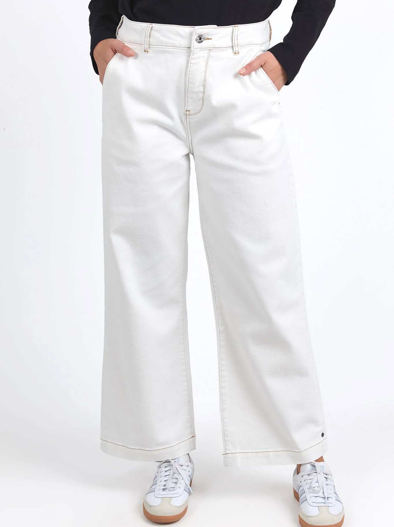 ELM IZZY WIDE LEG JEAN sold by Yeltuor
