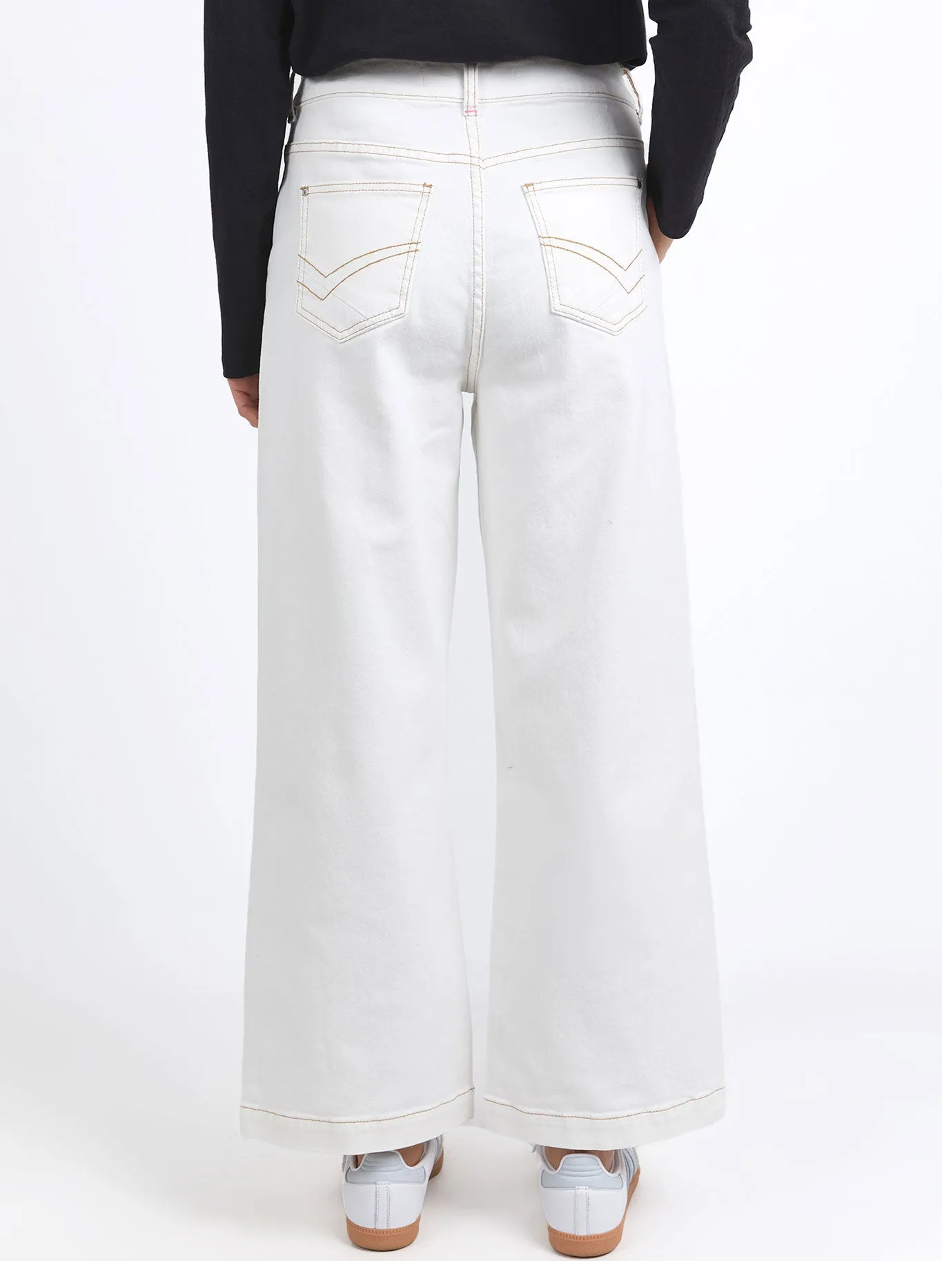 ELM IZZY WIDE LEG JEAN sold by Yeltuor product image thumbnail 4