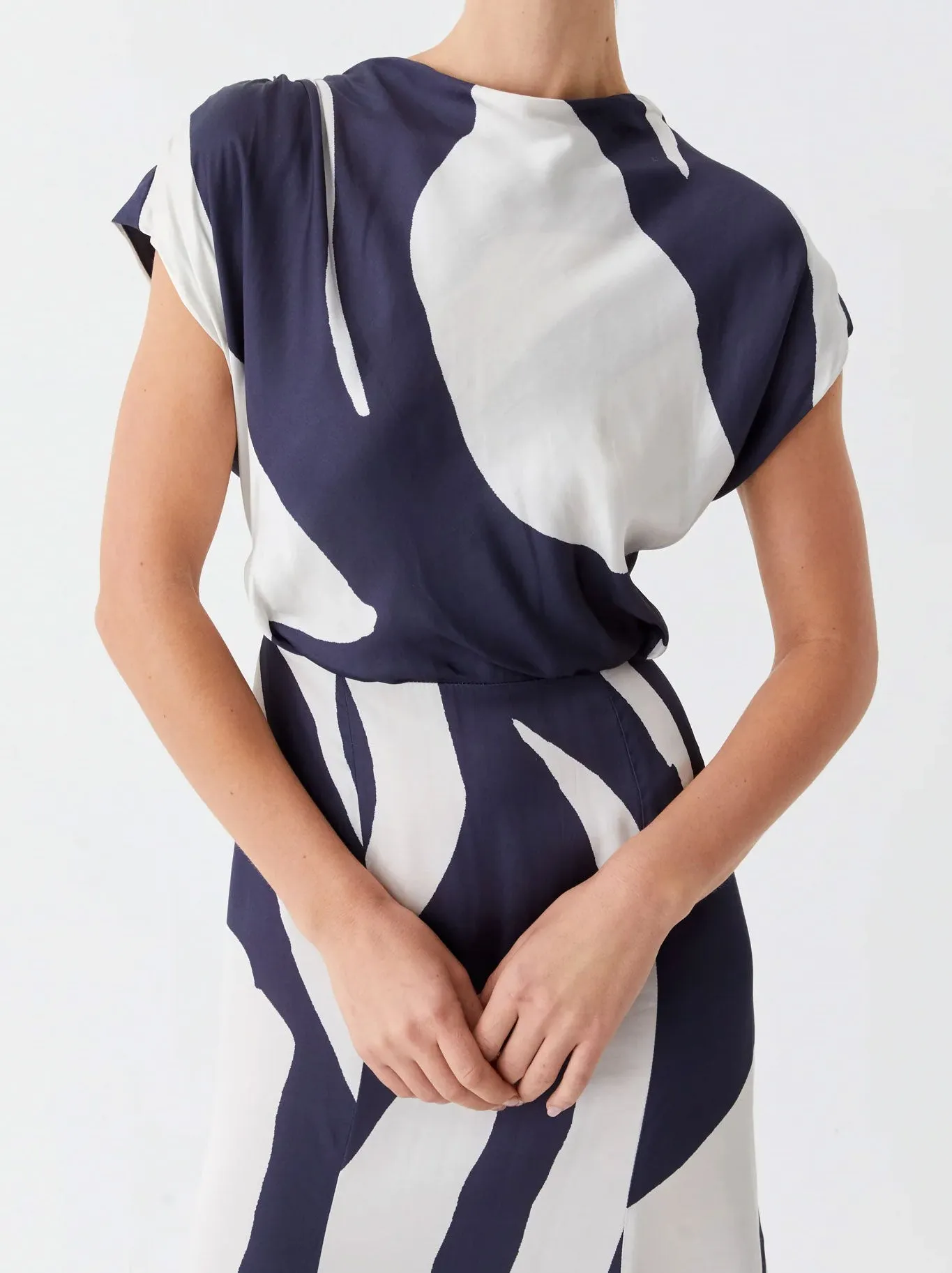 MORRISON FREDRIKA DRESS sold by Yeltuor product image thumbnail 4