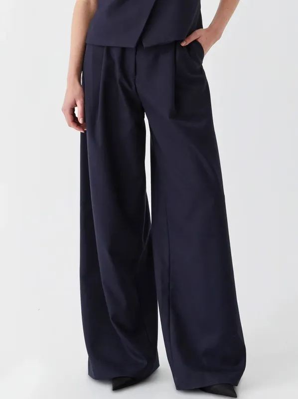 MORRISON SANTINO PANT sold by Yeltuor