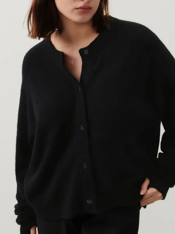 AMERICAN VINTAGE DAMSVILLE CARDIGAN sold by Yeltuor