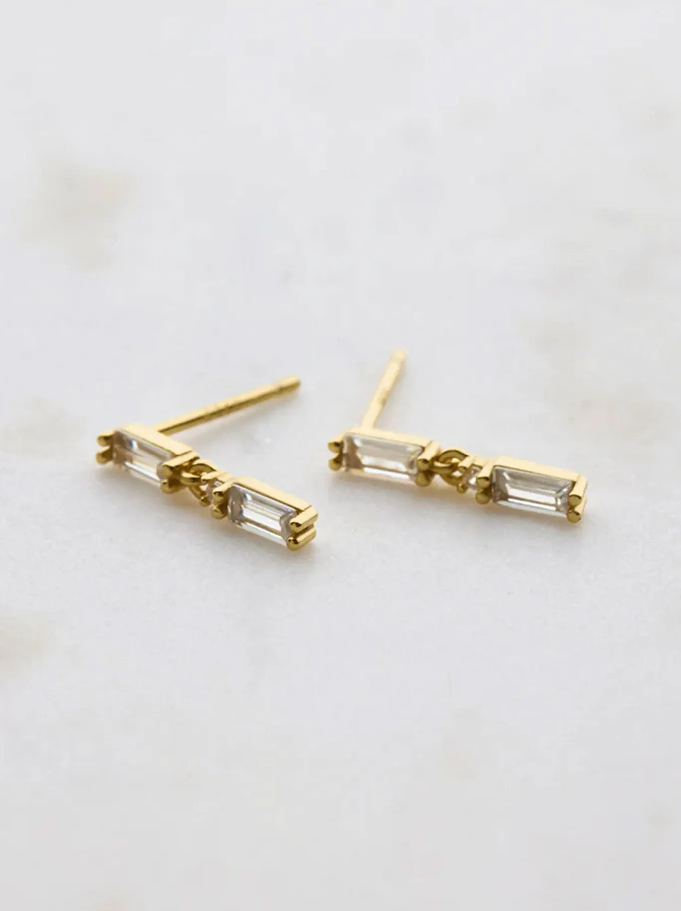 ZAFINO TAMMY STUD sold by Yeltuor