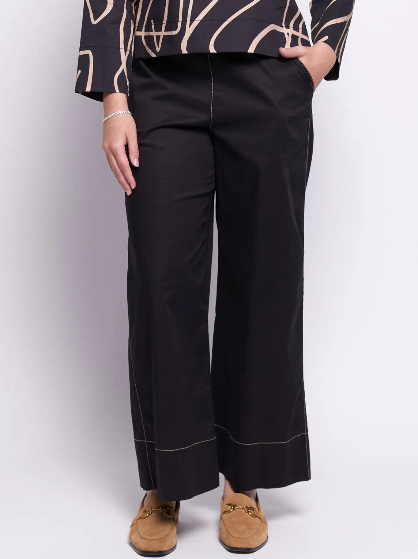 FOIL POP ALONG PANT sold by Yeltuor