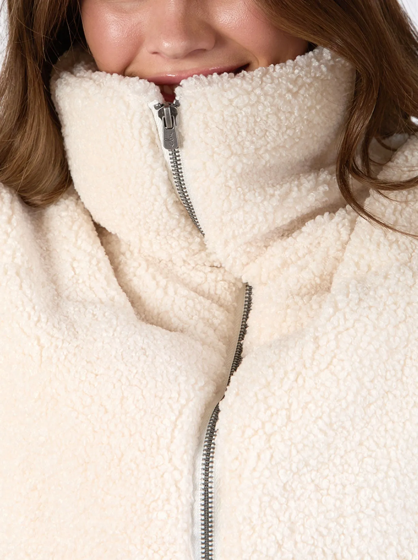 ELM WREN PUFFER JACKET sold by Yeltuor product image thumbnail 3