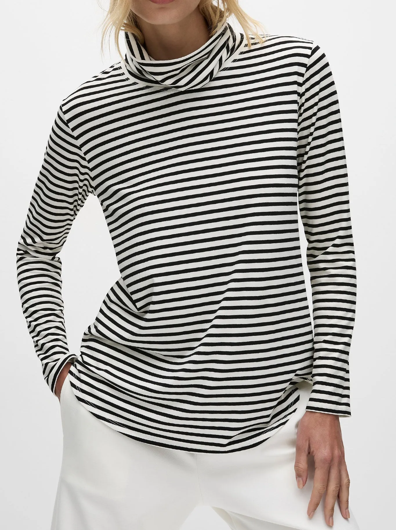 MELA PURDIE TURTLE NECK TOP sold by Yeltuor