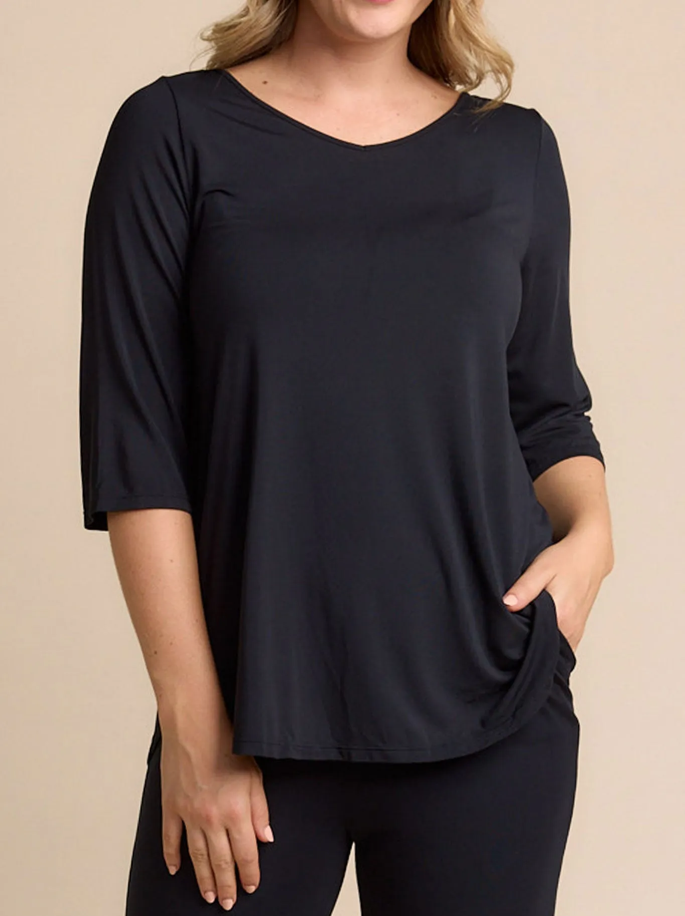 TANI TILLY 3/4 SLEEVE TOP sold by Yeltuor product image thumbnail 4