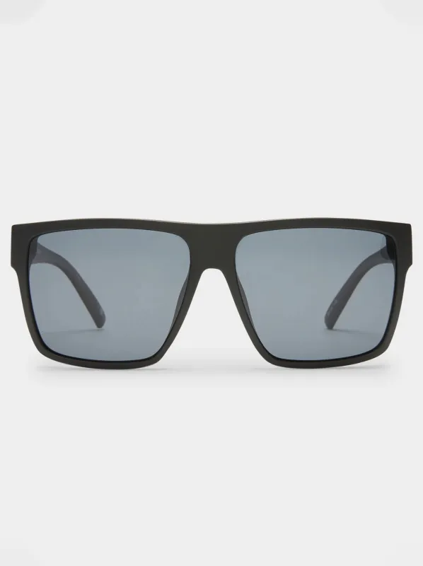 LE SPECS DARK MAGIC SUNGLASSES sold by Yeltuor