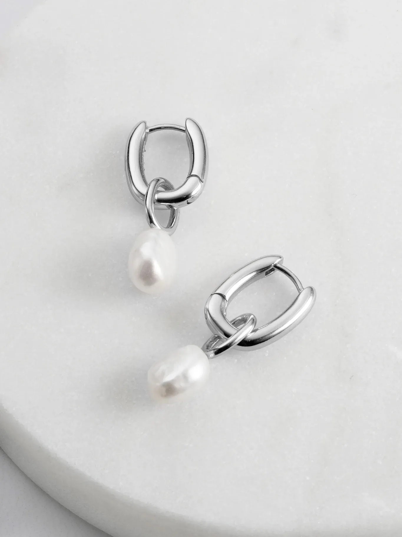 ZAFINO PRUE EARRING sold by Yeltuor