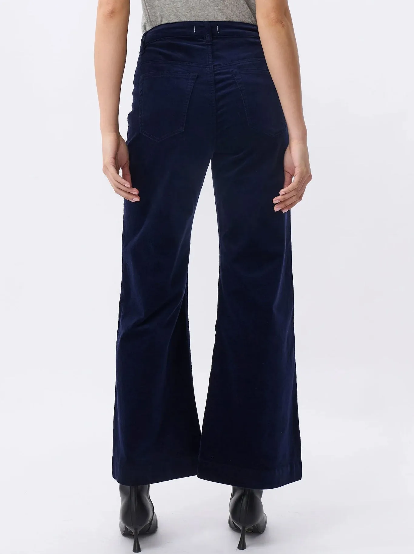 KIREINA FREYA VELVET JEAN sold by Yeltuor product image thumbnail 4