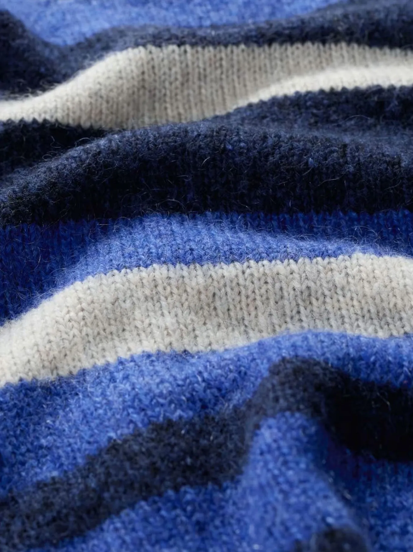 SEASALT PAINTER VEST sold by Yeltuor product image thumbnail 3