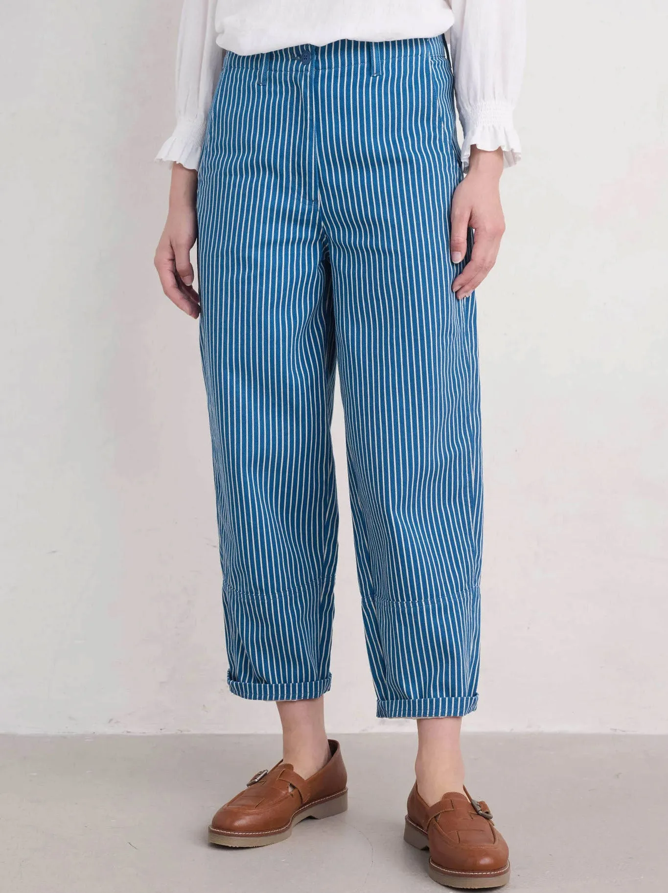 SEASALT PAINTERS FORMS TROUSER sold by Yeltuor