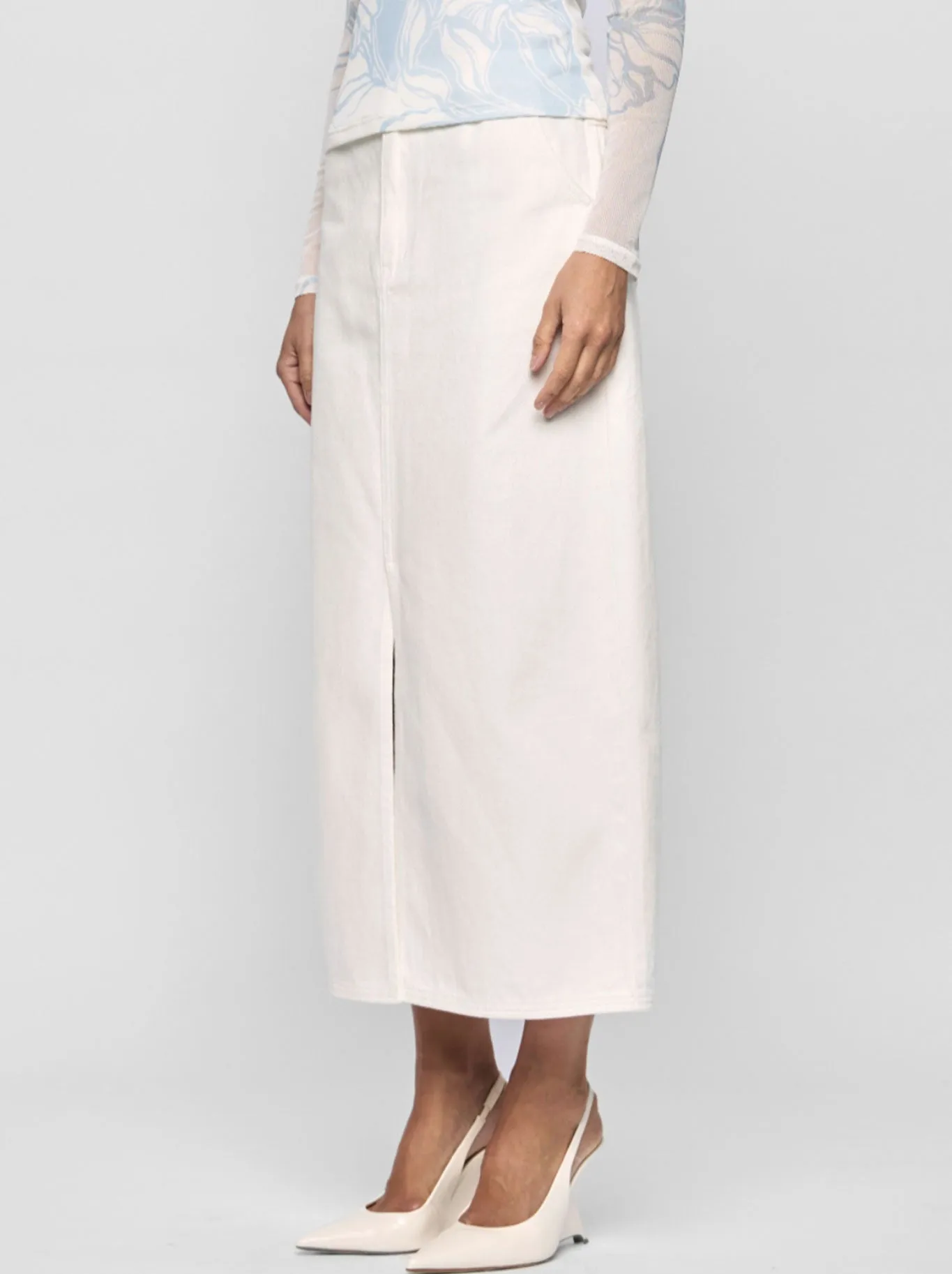 STAPLE THE LABEL EMMIE DENIM MIDI SKIRT sold by Yeltuor product image thumbnail 2