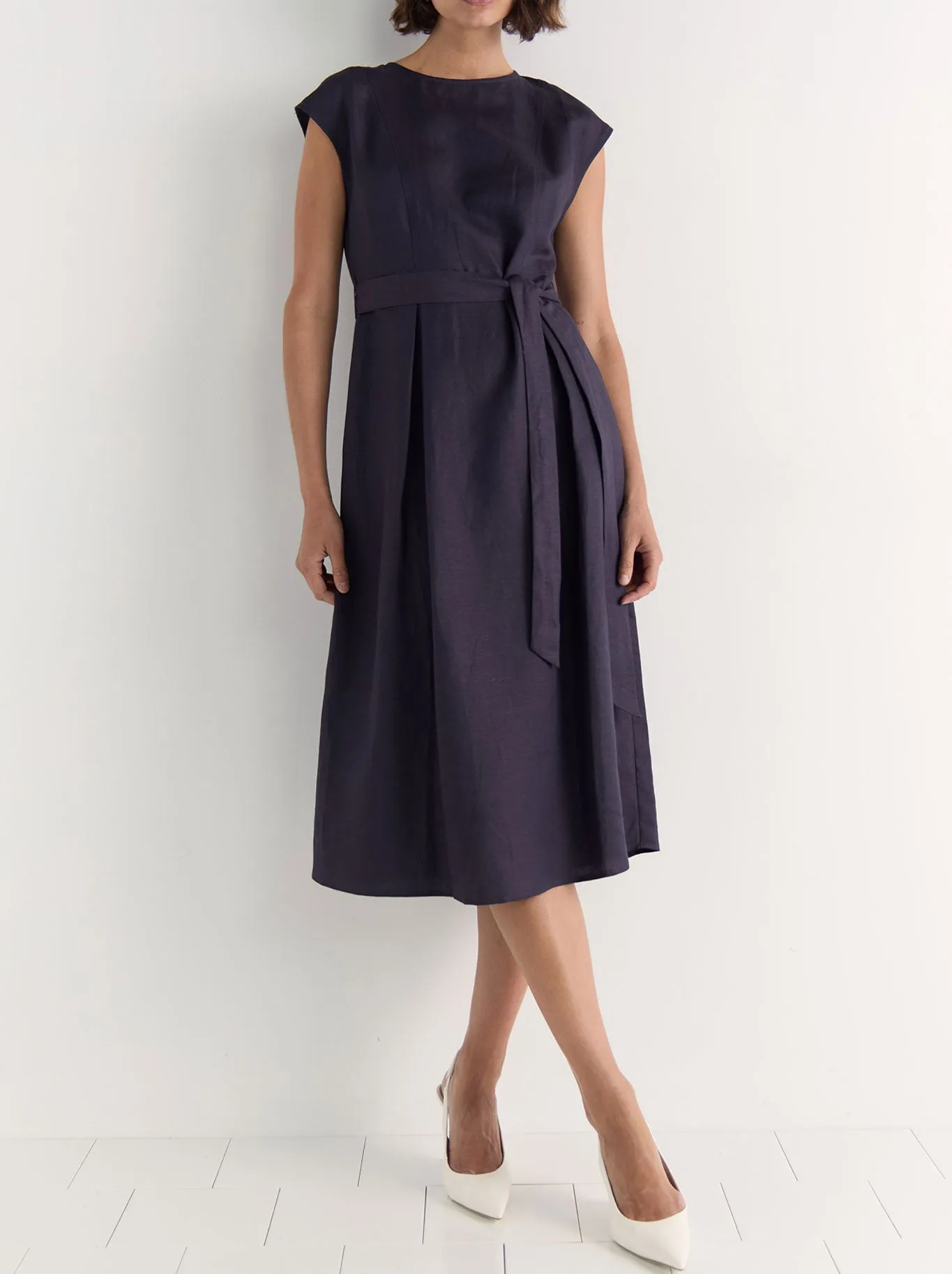 STAPLE THE LABEL RHEA MIDI DRESS sold by Yeltuor product image thumbnail 2