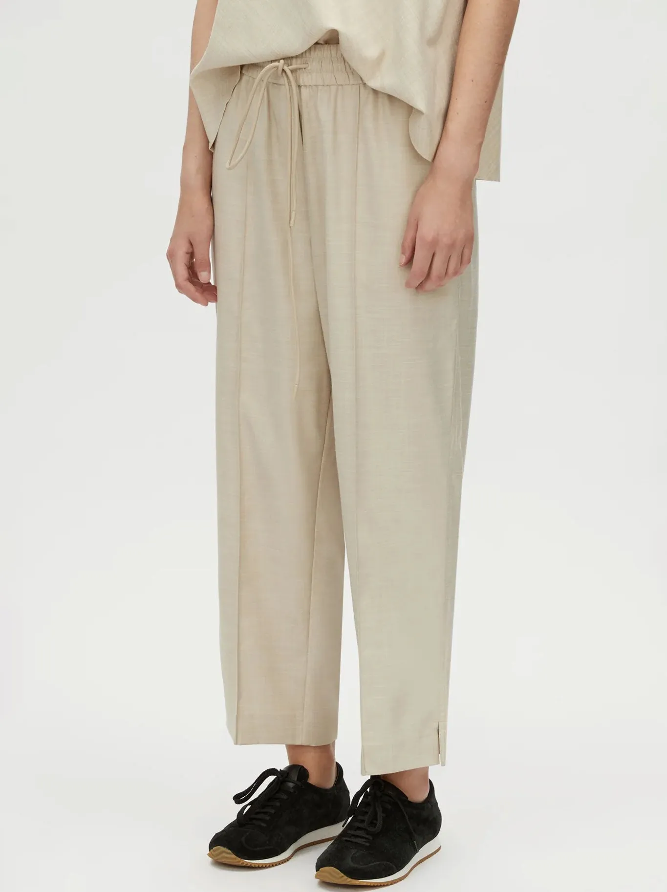 CAMILLA AND MARC VECTOR CROP PANT sold by Yeltuor product image thumbnail 3