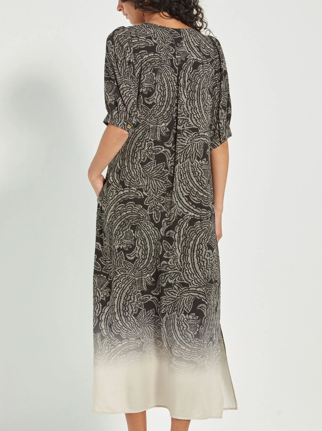 VERGE AMARA DRESS sold by Yeltuor product image thumbnail 4