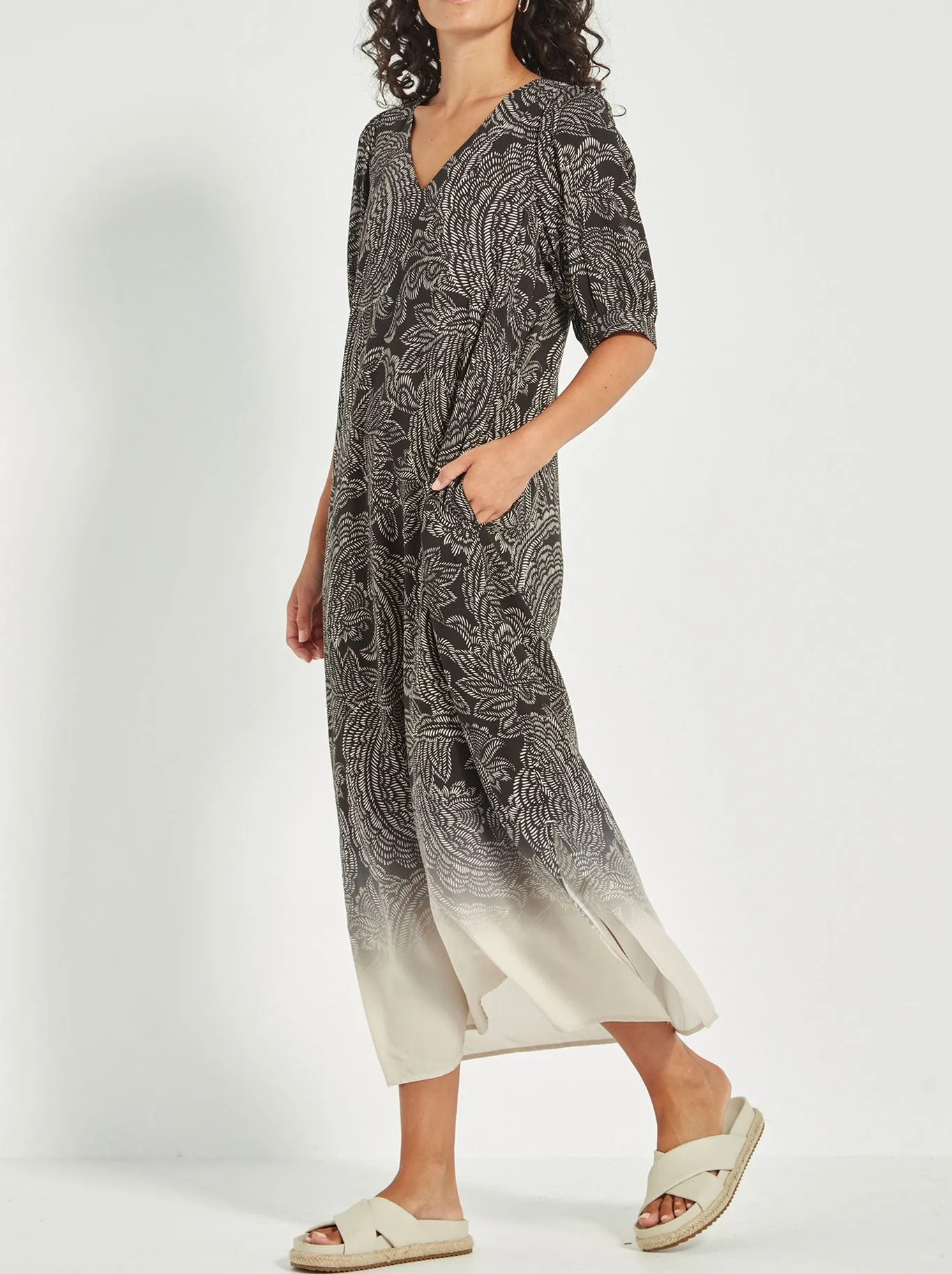 VERGE AMARA DRESS sold by Yeltuor product image thumbnail 3