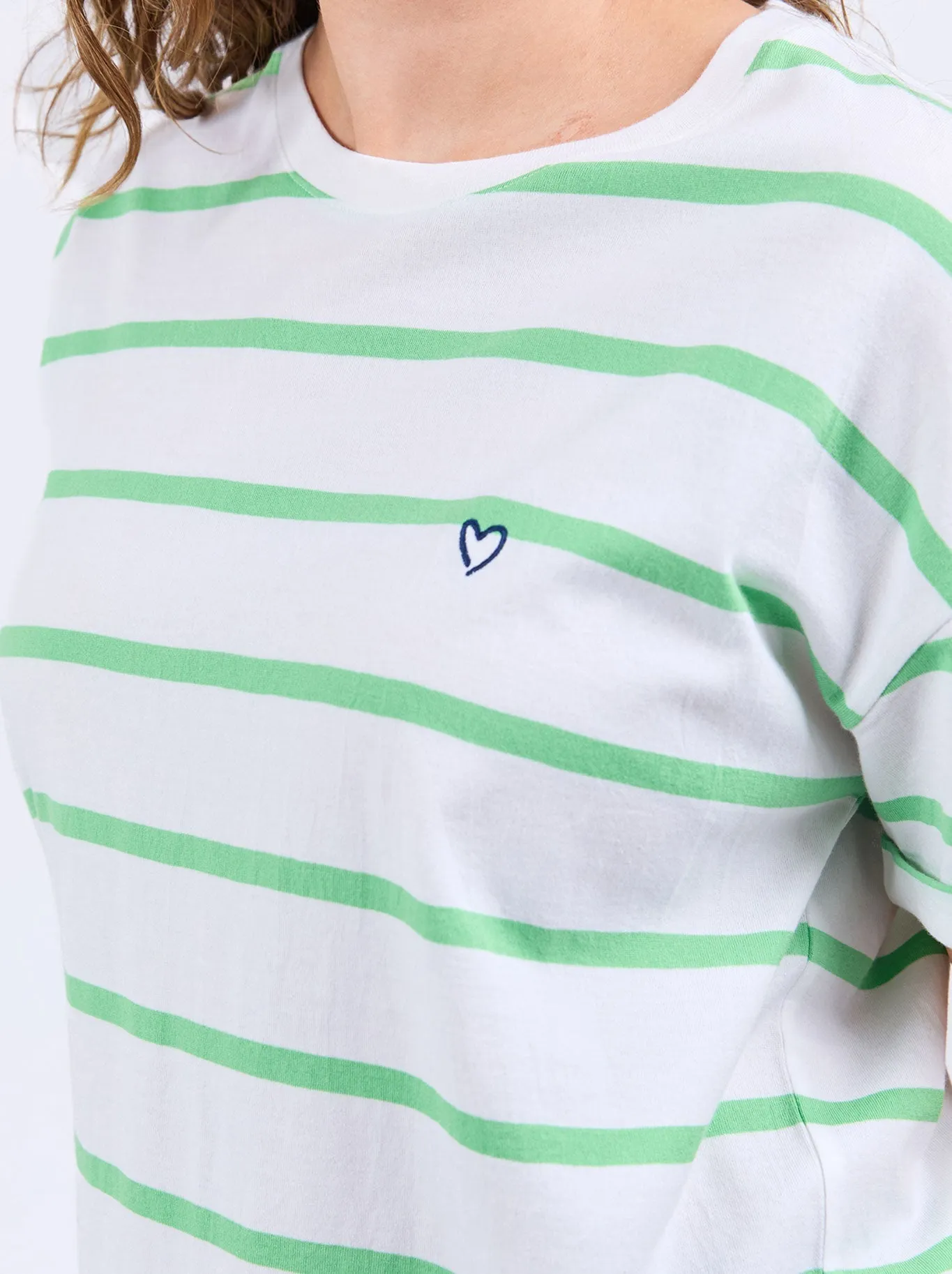 ELM HALLI SHORT SLEEVE TEE sold by Yeltuor product image thumbnail 3