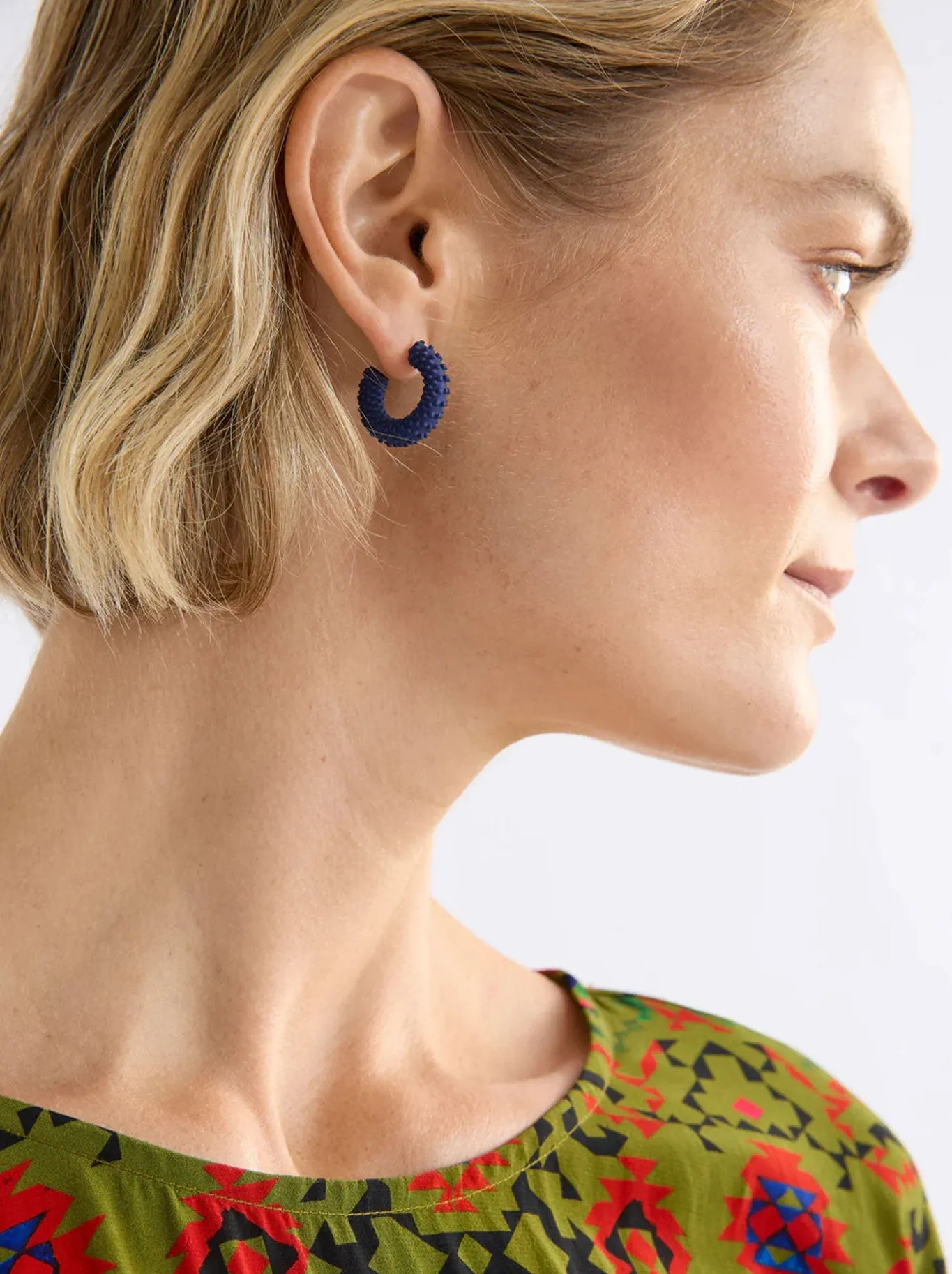 ELK EKSTAA MINI HOOP EARRING sold by Yeltuor product image thumbnail 4