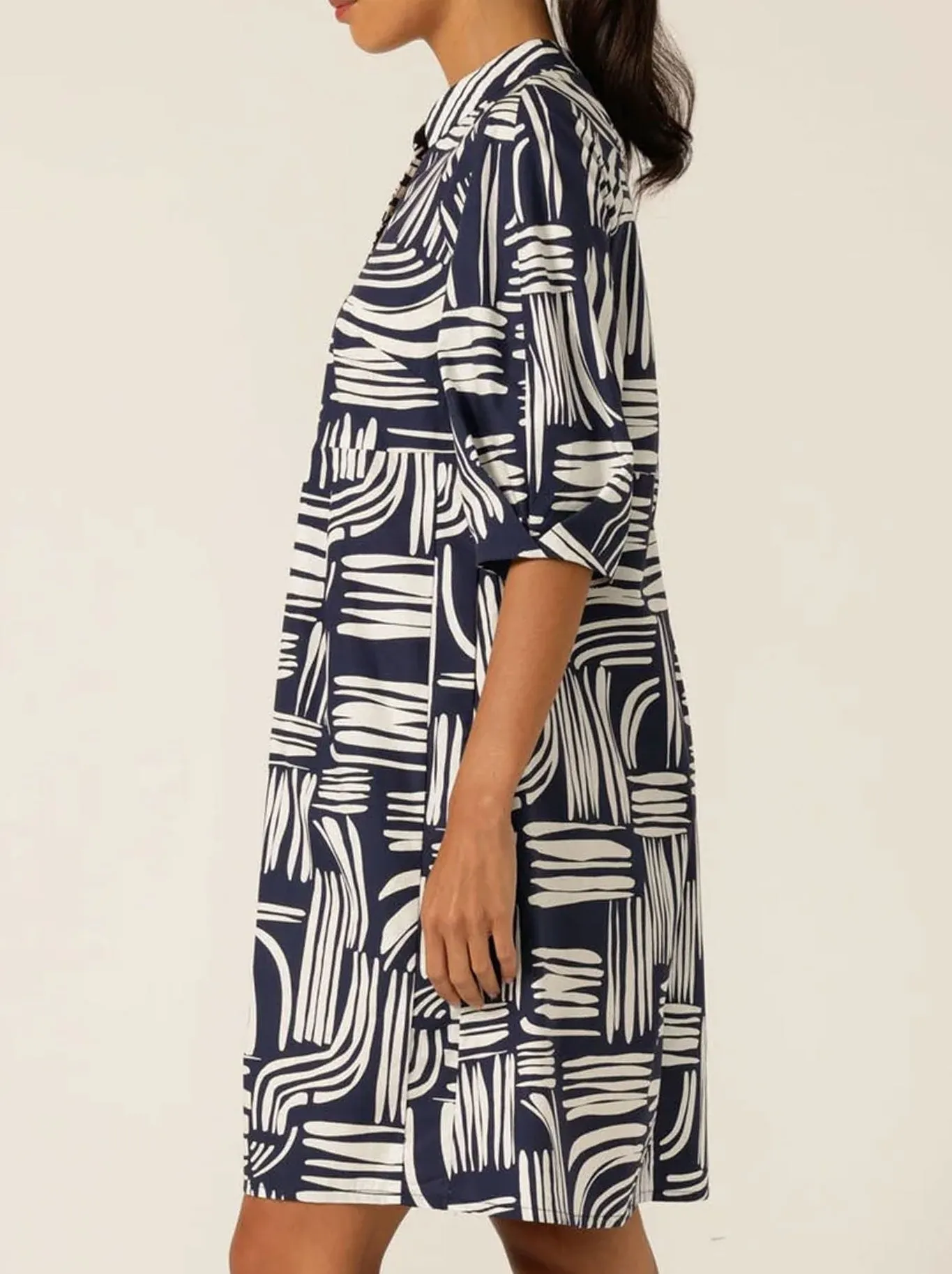 SACHA DRAKE ADELE SHIFT DRESS sold by Yeltuor product image thumbnail 3
