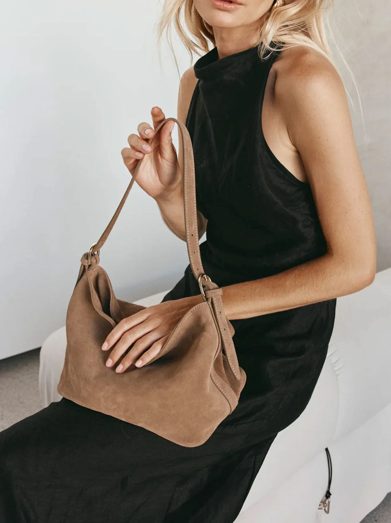 VESTIRSI EDEN SUEDE SHOULDER BAG sold by Yeltuor product image thumbnail 2