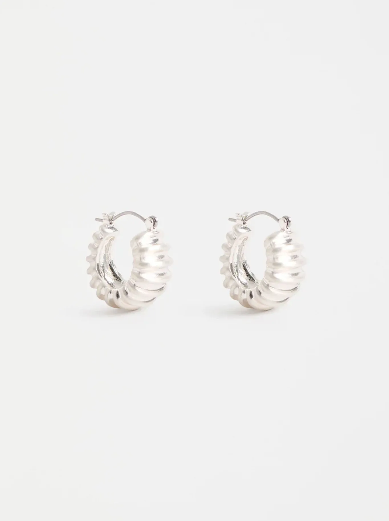 ELK ELLIN HOOP EARRING sold by Yeltuor product image thumbnail 2