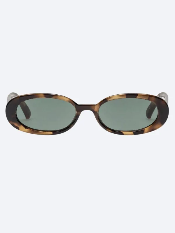 LE SPECS OUTTA LOVE SUNGLASSES sold by Yeltuor