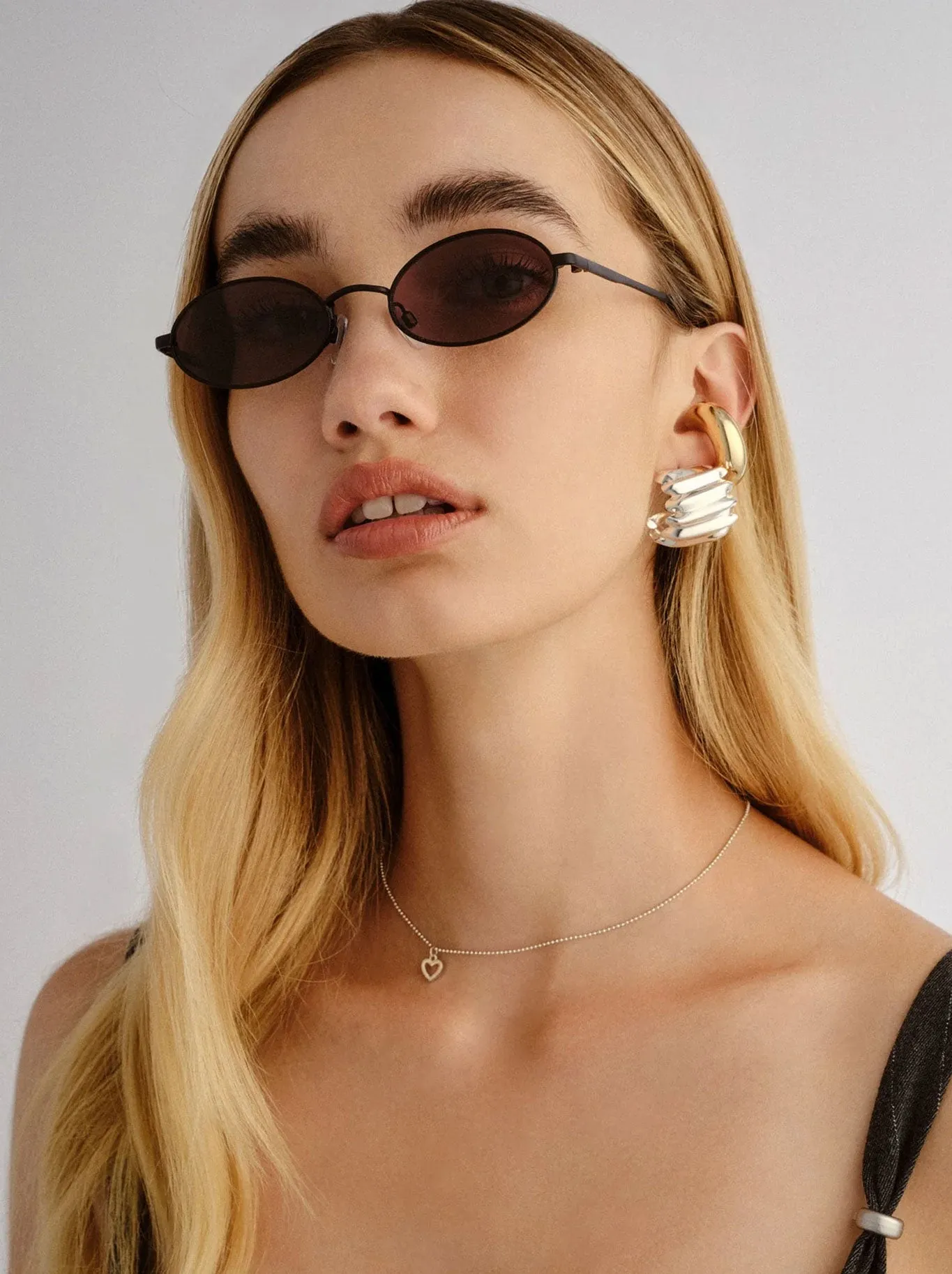 LE SPECS LOVE TRAIN SUNGLASSES sold by Yeltuor product image thumbnail 2