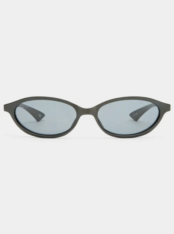 LE SPECS DUSKFALL SUNGLASSES sold by Yeltuor
